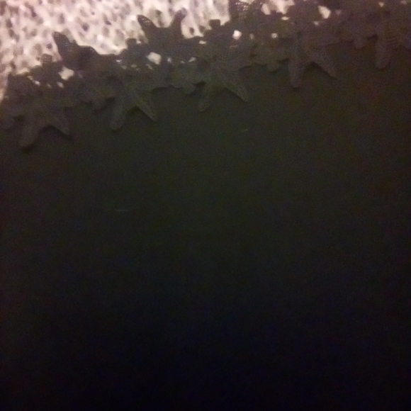 Two Kate and Mallory tops large - Picture 2 of 10